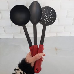Kit 5 Utensílios de Cozinha Vermelho Colher Concha Espátula Pegador Escumadeira Cinquetti - 4