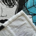 Ver imagem 3 de Toalha de Banho Infantil Wandinha Lepper Felpuda de Algodão Personagem Menina 60x120 cm Praia