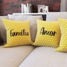 Capas de Almofadas Decorativas Amarelas com Frases Família, Amor, Fé e Gratidão 40x40 - Novadecora - 3