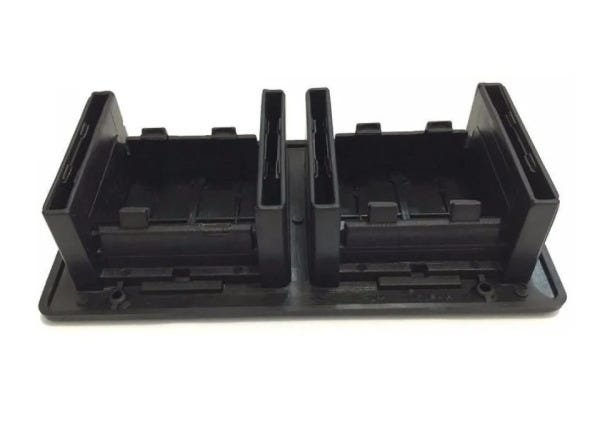 Caixa de Tomada Para Mesa Em ABS Sem Conexão QMF4-M - Branco - 5