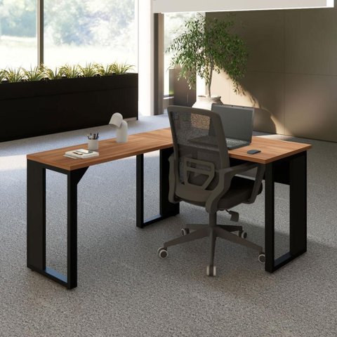 Escrivaninha em L Industrial 150 cm X 150 cm Escritório Corporativo F5 Office Cor:Nogal com Preto