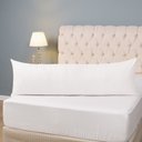 Ver imagem 2 de Kit 2 Fronhas para Travesseiro de Corpo Slim 1,50cm X 50cm - Branco - Microfibra 100% Poliéster