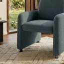 Ver mais imagens de Poltrona Roma Decorativa Bouclê para Sala Matrix Cor:bouclê Azul