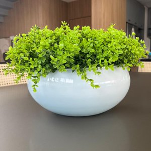 Arranjo Grande Centro de Mesa Vaso Branco com Verdinho
