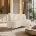 Ver imagem 1 de Sofá Namoradeira 2 Lugares Orgânico Sala Hall de Entrada Living 135cm Pé Dourado Maraú Bouclê Bege