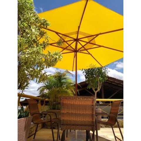 Mesa de Alumínio com 4 Cadeiras em Fibra Sintética + Ombrelone e Base - Sarah Móveis