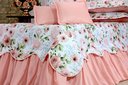 Ver imagem 4 de Kit 5 Pçs Cobre Leito Colcha Casal Queen Belize com Babados: Buquê Rosa