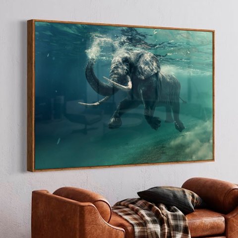 Quadro Decorativo Elefante Sobre as Águas em Moldura Caixa TaColado Moldura Trad 1cm Madeira Escura 