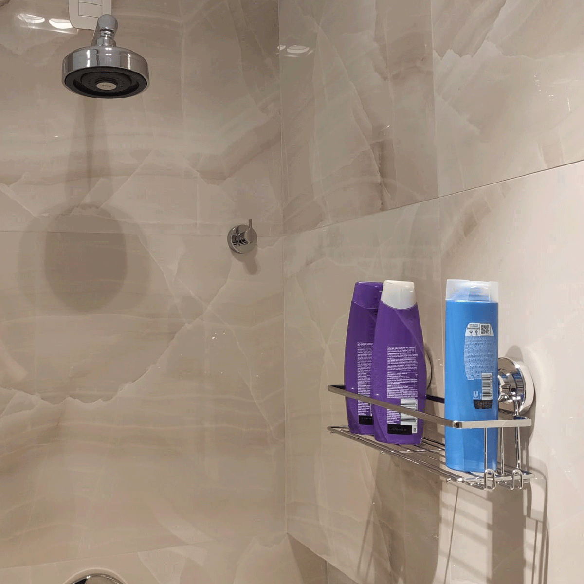 Suporte Shampoo com Ventosa Banheiro Cromado Gancho Multiuso 33,5cm Faciliti Schmitt - 9