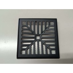 Ralo Grelha Pluvial 20x20 Concava Alumínio Preto Fosco com Tela Anti Escorpião e Suporte - 3