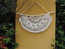 Ver imagem 2 de Painel Meia Mandala em Macramê na Cor Cru