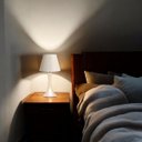 Ver imagem 5 de Abajur Quarto Luminária Pequena Paris Creme Cerâmica com Cúpula 49x25 Cm