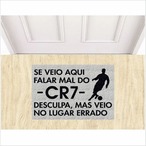TAPETE SE VEIO FALAR MAL DO CR7, MEDIDA PORTA, PARA SALA QUARTO COZINHA.