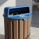 Ver imagem 6 de Lixeira Madeira Plástica Ecológica 67l para Jardim e Parques - Azul