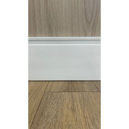 Rodapé de Poliestireno Branco com Friso 240x15cm - 3