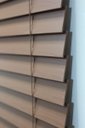 Ver imagem 4 de Persiana Horizontal PVC Forest Mogno (Largura 80 x 160 cm Altura) 50mm – Grossa Tipo Madeira