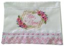 Ver imagem 1 de Toalha Bordada de Mão Lavabo com Flores em Relevo Mãe Te Amo. Cor: Branco. Marca: Dohler Artesanalle