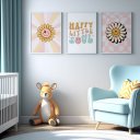 Ver imagem 4 de Kit 3 Quadros Decorativos Infantil - Luz de Flor NO2 - 40x60 - Moldura Madeira
