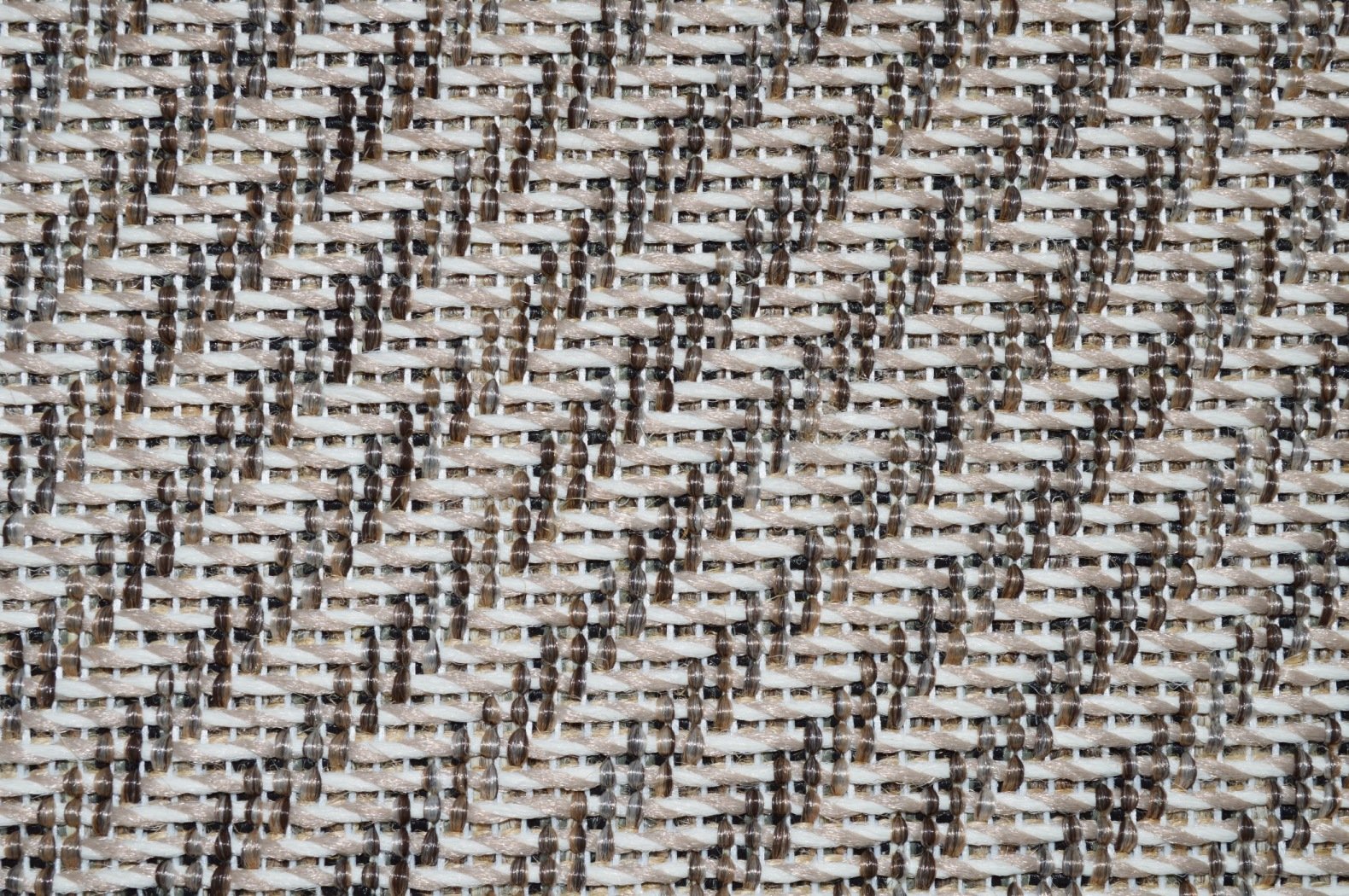 Tapete Rayza Artesanal Look Dama da Noite a 1.50m X 2.00m - 2