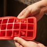 FORMA DE GELO DE SILICONE PARA 18 CUBOS - 3