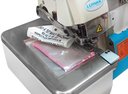 Ver imagem 4 de Máquina Costura Industrial Overlock Ponto Cadeia com Embutidor de Correntinha LU747DS-Bk-Tz-Su 220V