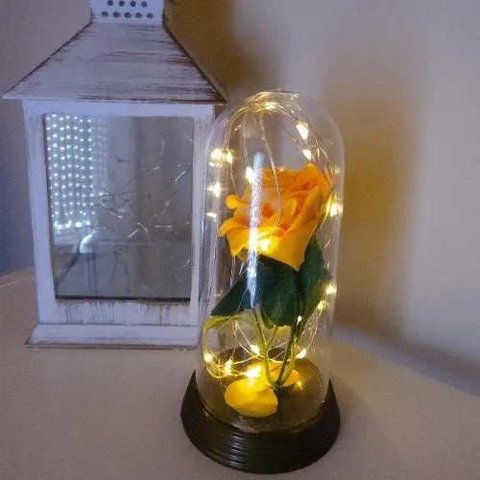 Luminária Cúpula a Bela e a Fera Rosa Encantada Aveludada - Ouro-envelhecido - Laranja