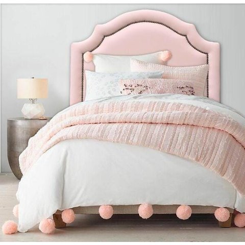 Cabeceira Provençal Luxo com Tachas - Solteiro Courino Rosa