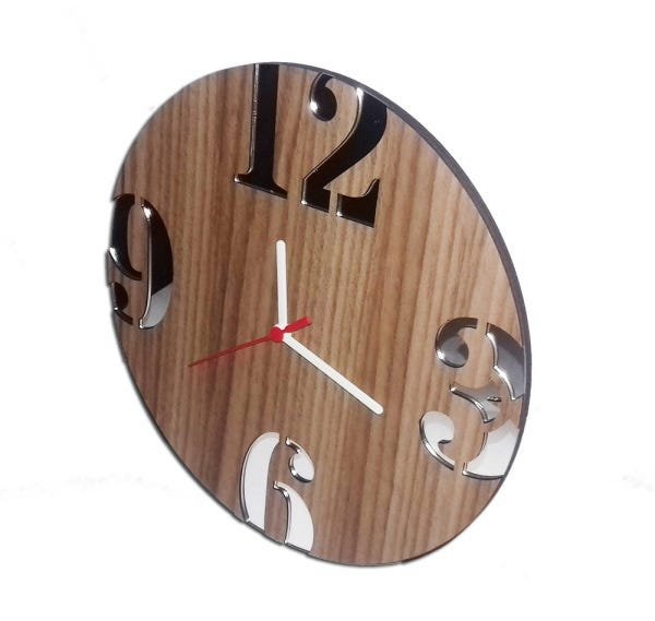 Relógio de Parede em Madeira Laminada com Números Espelhados - 3