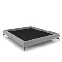Ver imagem 1 de Cama King Size Avulsa Bezos Madeira Imunizada Pés em Aço Revestimento Veludo Cinza G91 - Gran Belo