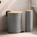 Ver imagem 2 de Kit Lavabo Banheiro Bambu Lixeira 5 Litros Pedal e Escova Pgb Conjunto Banheiro 2 Peças Cinza