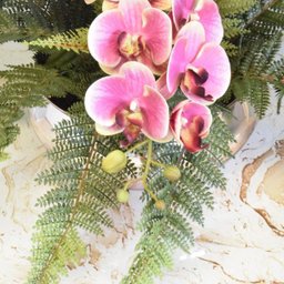 Arranjo Artificial com Seis Hastes de Orquídeas Rosa no Vaso Rose Gold - 4