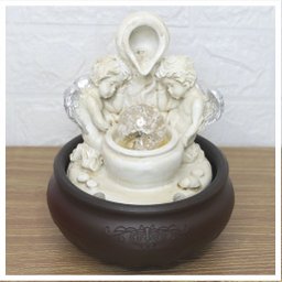 Fonte De Água Decorativa Cascata Anjos Luz De Led Bivolt - 1