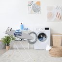 Ver imagem 2 de Tábua de Passar Roupas Dobrável Reforçada com Porta Ferro e Ajuste de Altura Mais Bella Utimil
