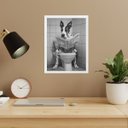 Ver imagem 1 de Quadro Banheiro Dog Alemão Lendo Jornal 33x24cm - com Vidro:moldura Branca