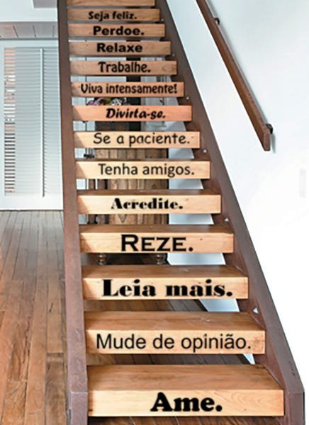 Adesivo Decorativo de Para Escada ou Parede Frase Seja Feliz Amigos