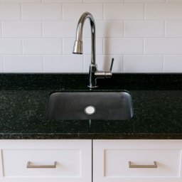 Pia de Cozinha Granito Verde Ubatuba 100cm Cuba Inox N1 Rasa: Verde Ubatuba - 2