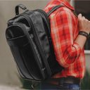 Ver imagem 3 de Mochila Preta de Couro para Notebook HM096 | HAMISH