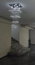 Ver imagem 2 de LUSTRE DE CRISTAL PARA SALA COM 90 CM DE ALTURA BASE DE INOX POLIDO 45X45CM
