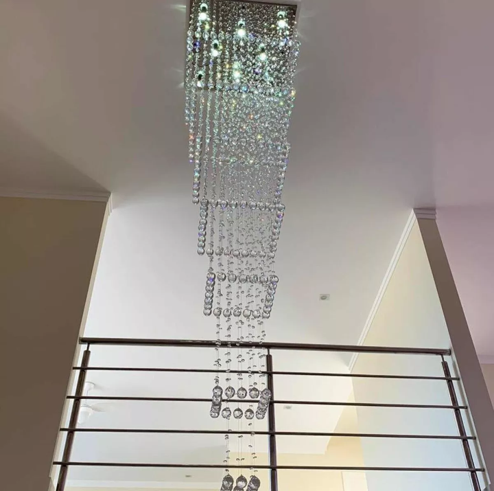 Lustre de Cristal para Pé Direito Duplo,vão de Escada Base de Inox 70x70 Cm com 1,5 M de Altura - 2