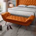Ver imagem 2 de Puff Recamier Decorativo com Tachas 140 Cm Santorini Couríssimo Camel - Lyam Decor