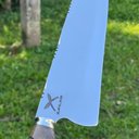 Ver imagem 4 de Faca Larga Picanheira 10' Inox Artesanal Churrasco Cabo Misto Trabalhado Madeira Osso Resina