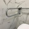 Barra de Apoio Para Sanitário Articulada Com Papeleira - 2
