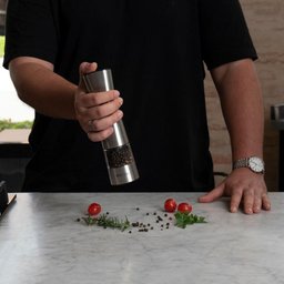 Moedor Elétrico para Sal e Pimenta Cosmopolitan em Inox 21cm Maxwell & Williams - 2