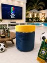 Ver imagem 2 de Puff Hexa Copa do Mundo Amarelo e Azul Cinta Superior Tecido Veludo - Let Móveis