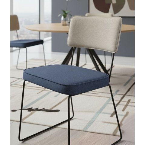 Cadeira de Jantar Roma Bbb Cozinha Vip Assento Linho Azul Marinho Encosto Linho Bege Base Aço Preto