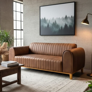 Sofá Living Átila Couro Ecológico Caramelo, 2,50 Metros, Design Retrô.