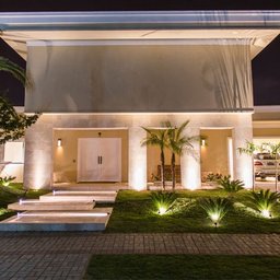 Espeto Led Jardim 5w 3000k Branco Quente Bivolt Preto - 2