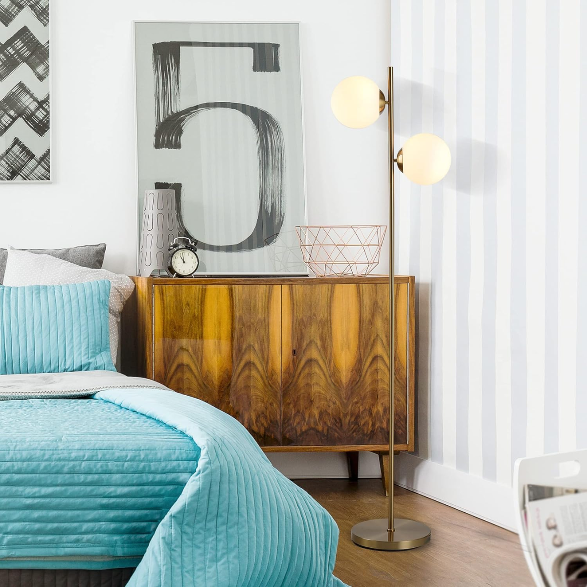 Ver imagem 5 de Luminária Piso Chão 162cm Jabuticaba 2 Globos Dourada Kjtd-710-gold + 2 Lâmpadas Led 12w Bivolt