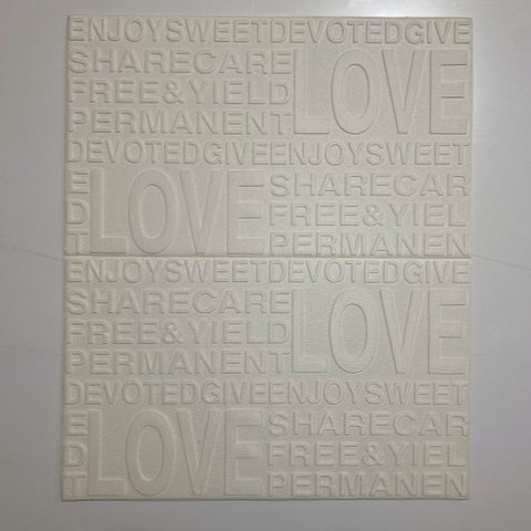 PLACA ESPUMA 3D AUTOADESIVA MODELO LOVE