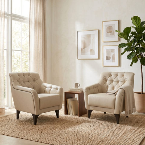02 Poltronas Decorativas em Linho Bege Claro com Tachas e Pés de Madeira Maciça Shaula Harmônica